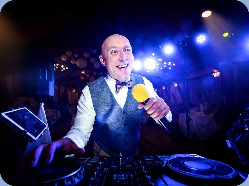 Eskvői Dj-Horvth Pter Mesti
