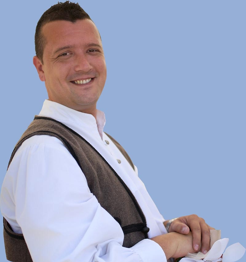 Burus Roland